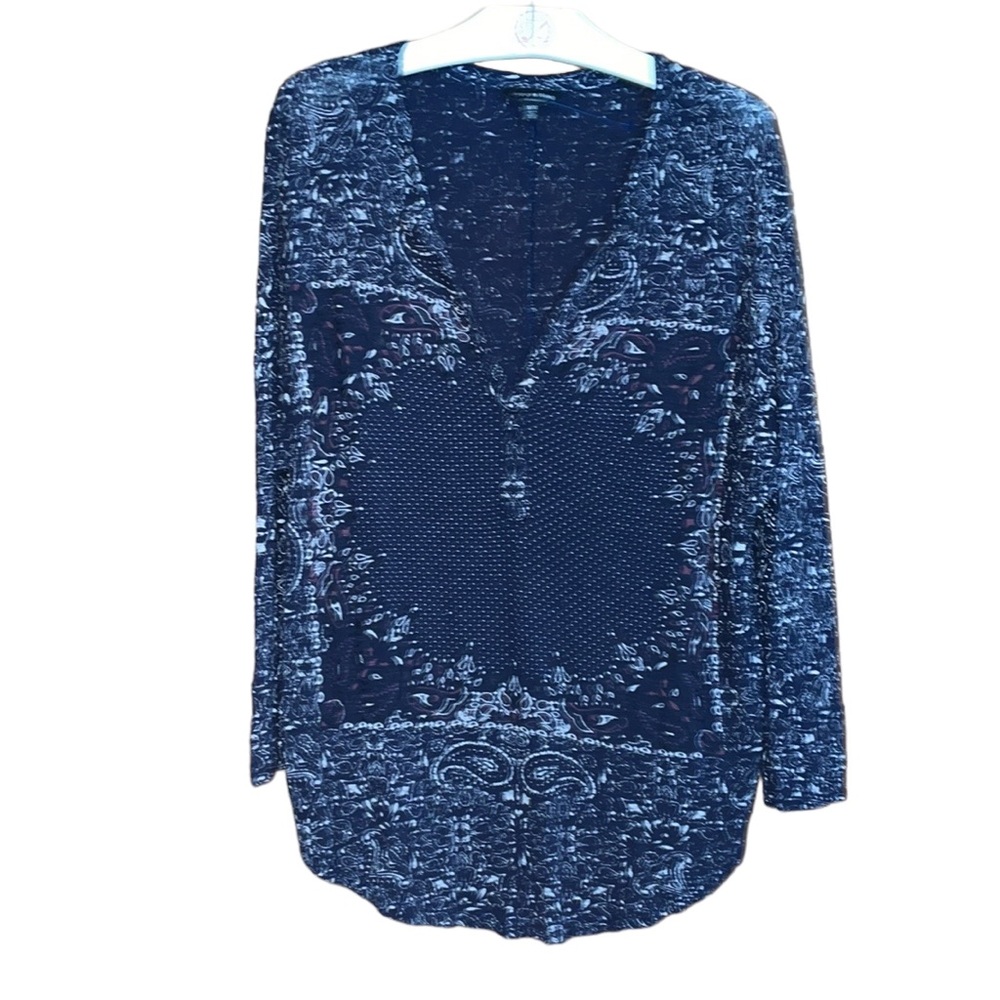 •LUCKY BRAND•NAVY PAISLEY PRINT SPLIT V-NECK 3/4 SLEEVE BLOUSE SIZE MEDIUM.